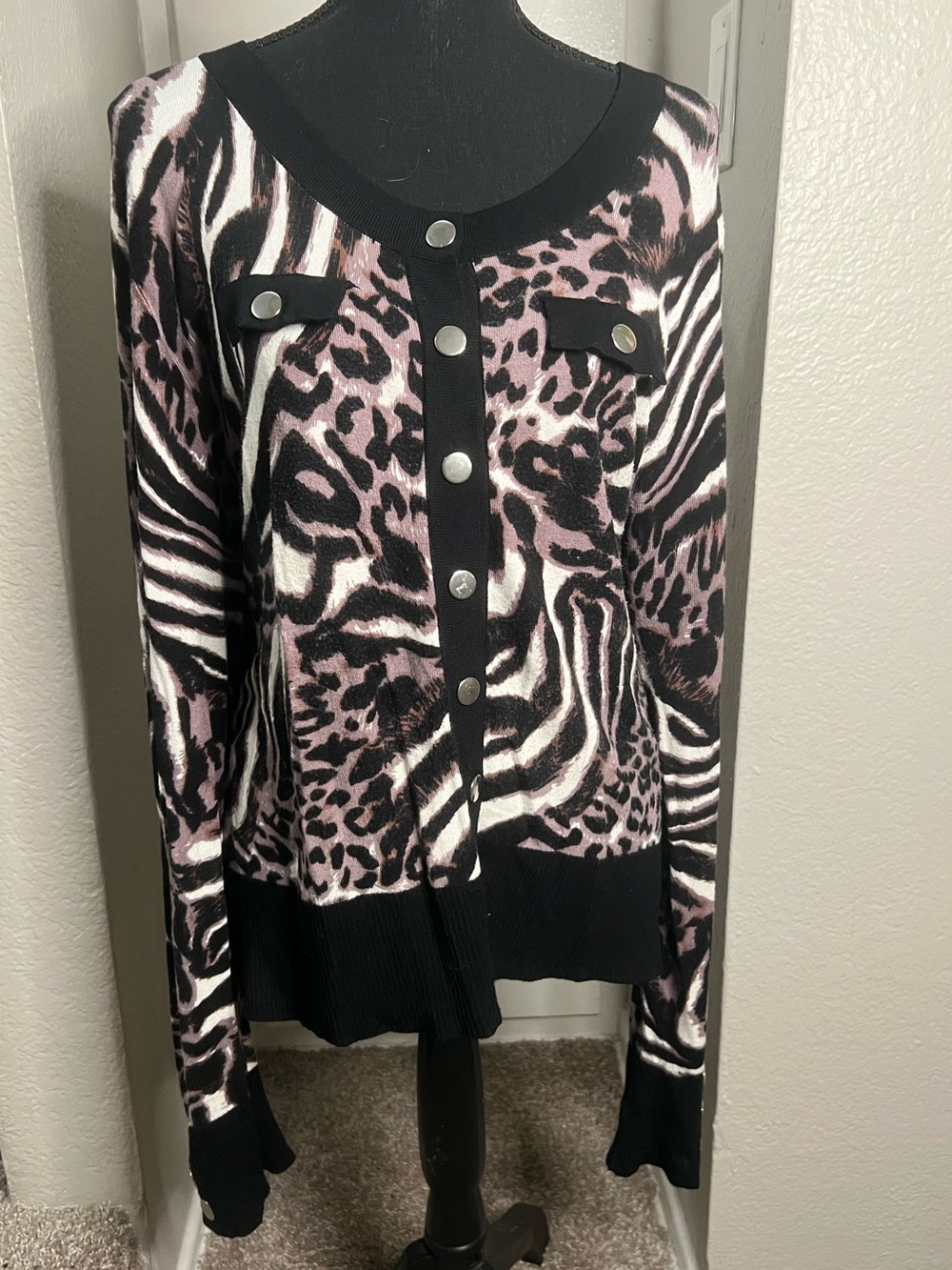 Women’s Black & Pink Animal-Print Button Front Cardigan